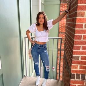 Meet your Posher, Mallory